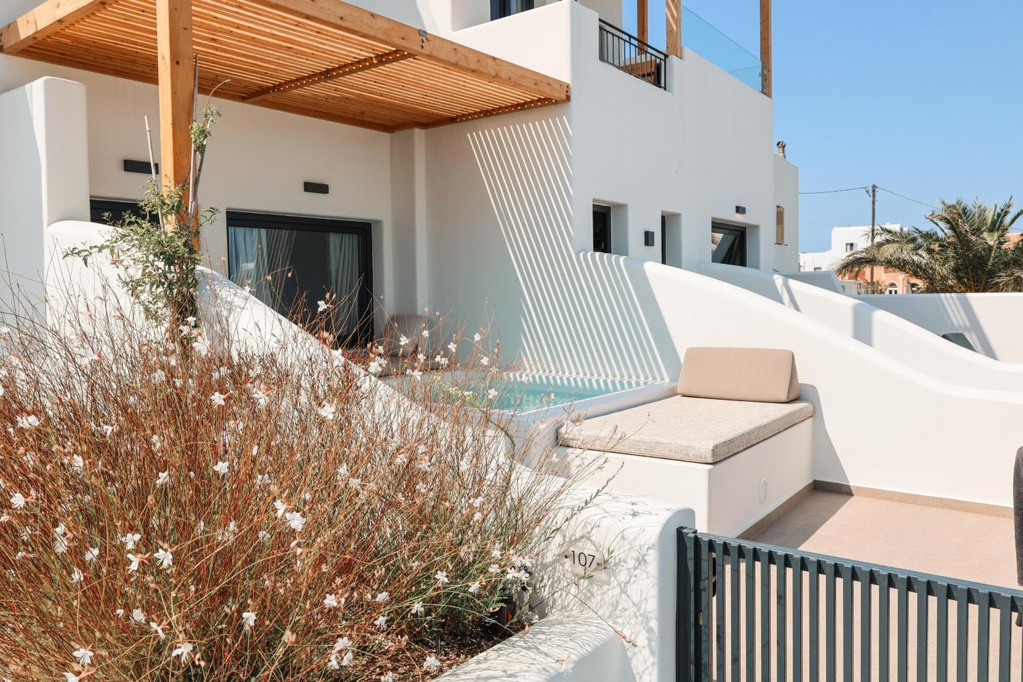 North Wind Luxury Suites Oía Exterior foto